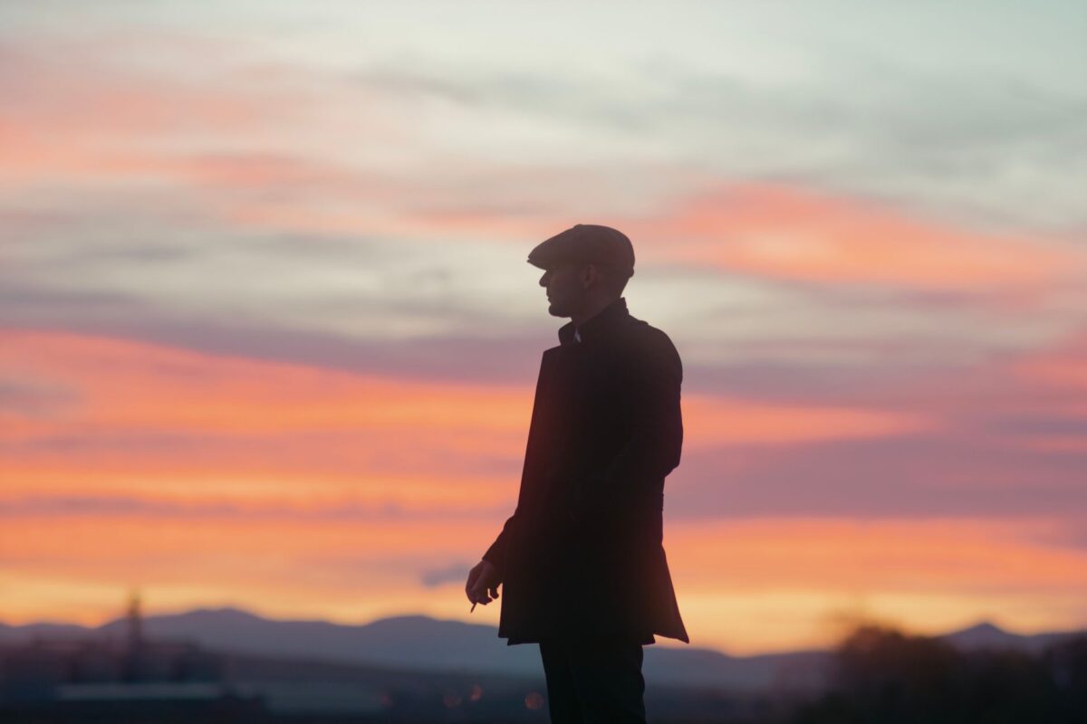 peaky blinders immortel esthétique intrigue rendent